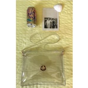 See Through Shoulder Bag 🐚